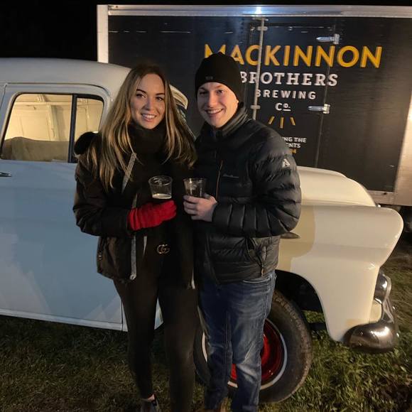 Meet your Posher, Micaela - Picture 1 of 1